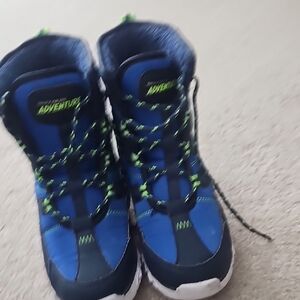 SKETCHERS Kids Blue and Green winter boots